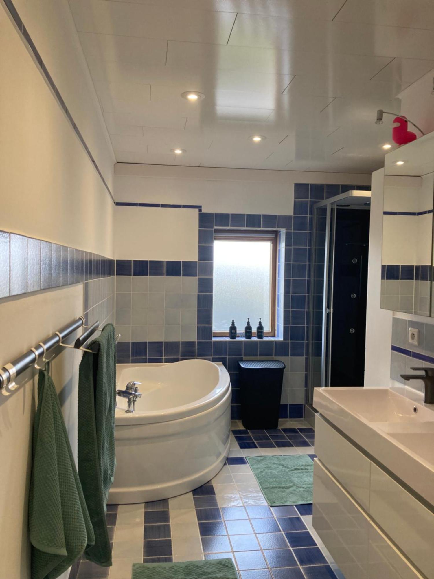 Bel-etage Gelegen In Belgie Max 8 Pers, Veel Privacy *