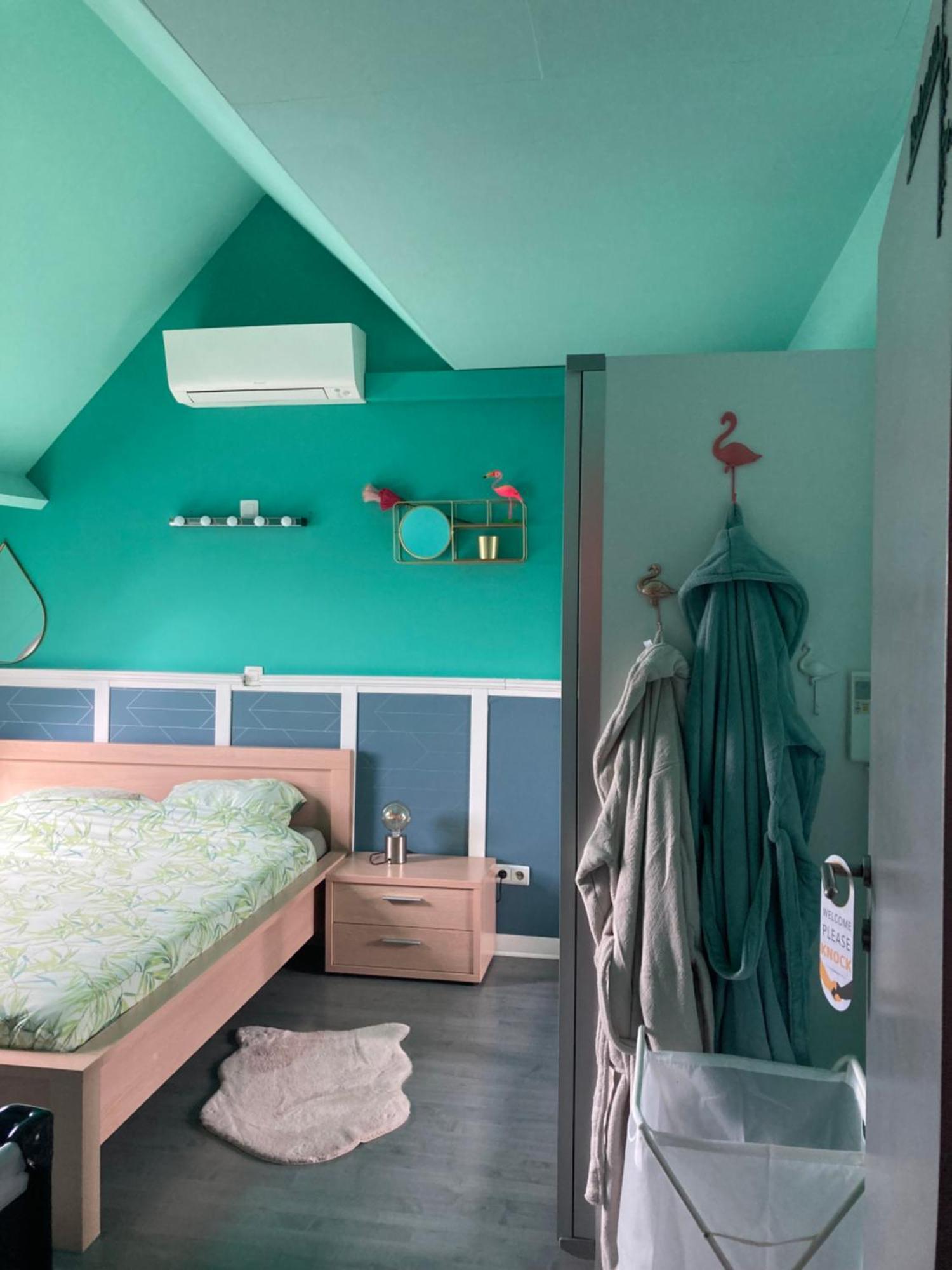 Bel-etage Gelegen In Belgie Max 8 Pers, Veel Privacy