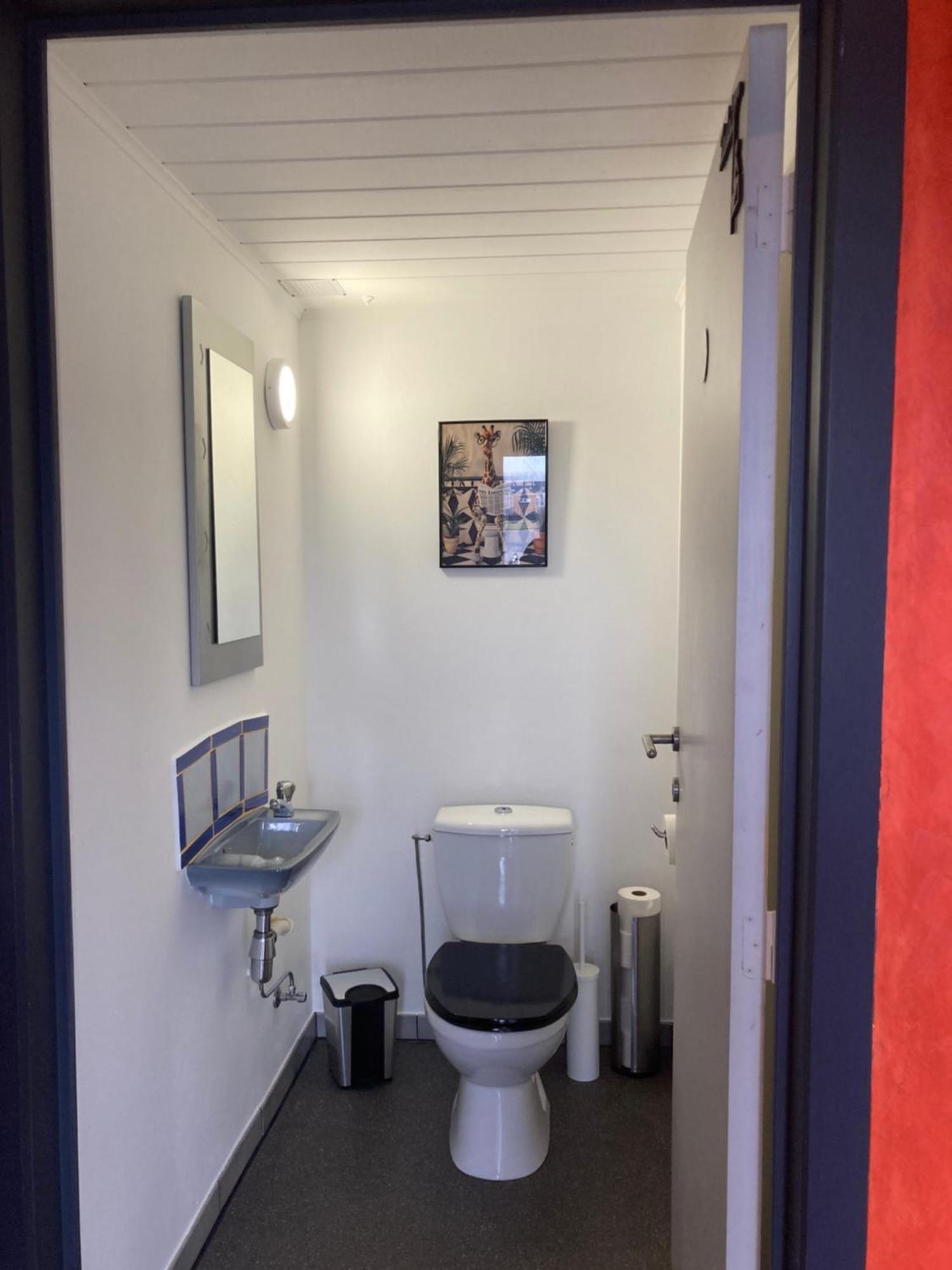Bel-etage Gelegen In Belgie Max 8 Pers, Veel Privacy Apartamento Denderleeuw