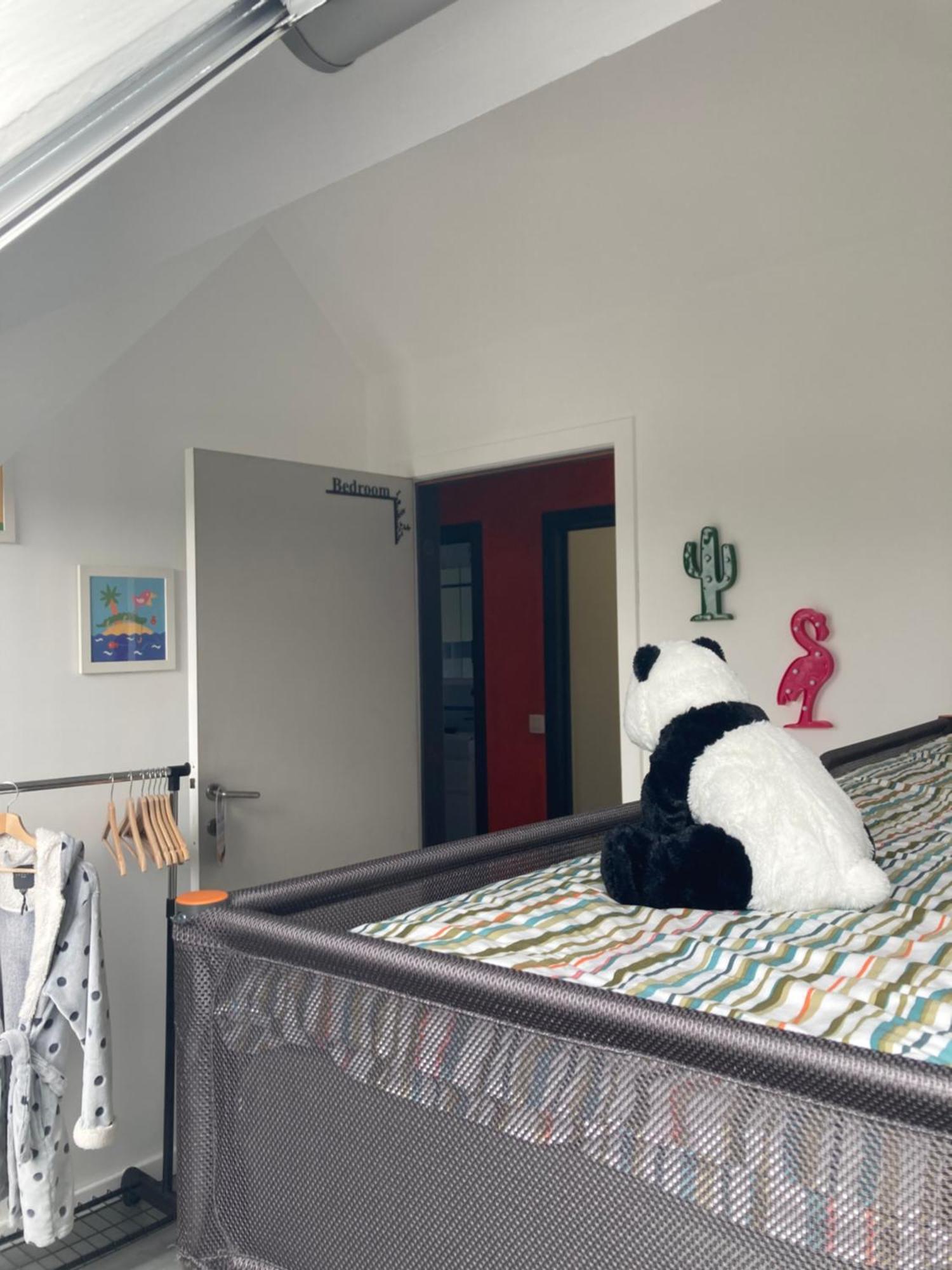 Bel-etage Gelegen In Belgie Max 8 Pers, Veel Privacy *