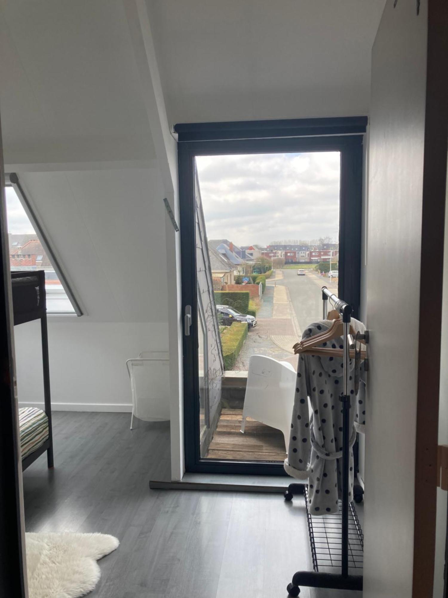 Bel-etage Gelegen In Belgie Max 8 Pers, Veel Privacy Apartamento